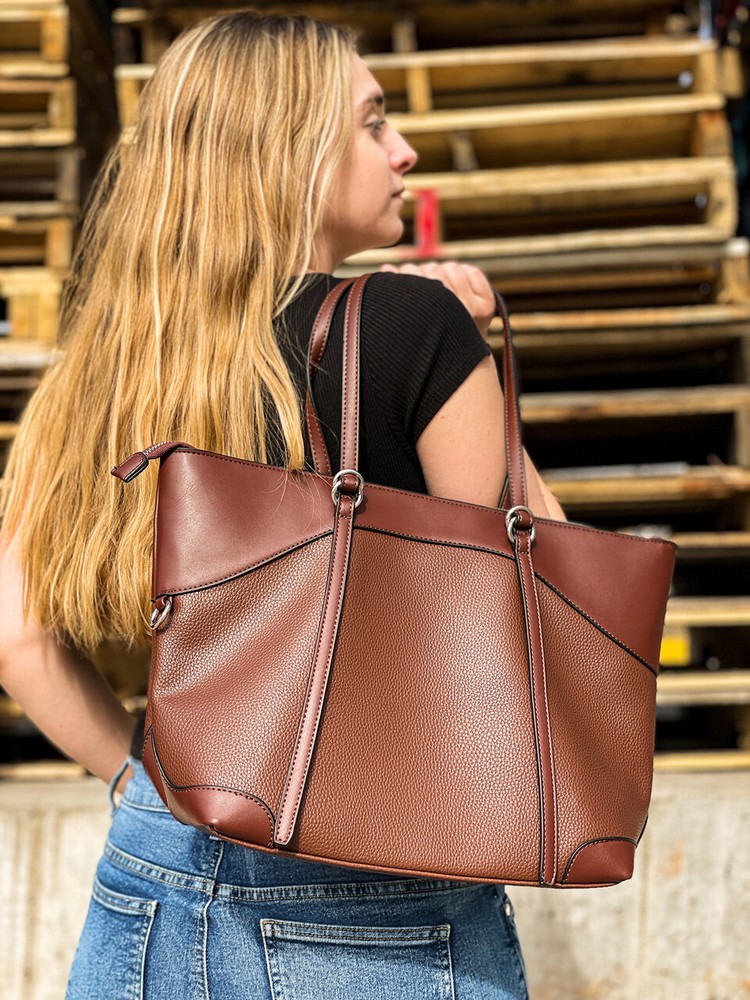 Sleek line Grace concealed carry handbag