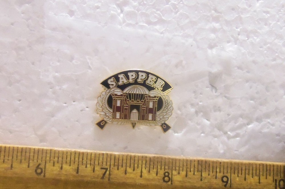 US Army - Engineers - Sapper Pin