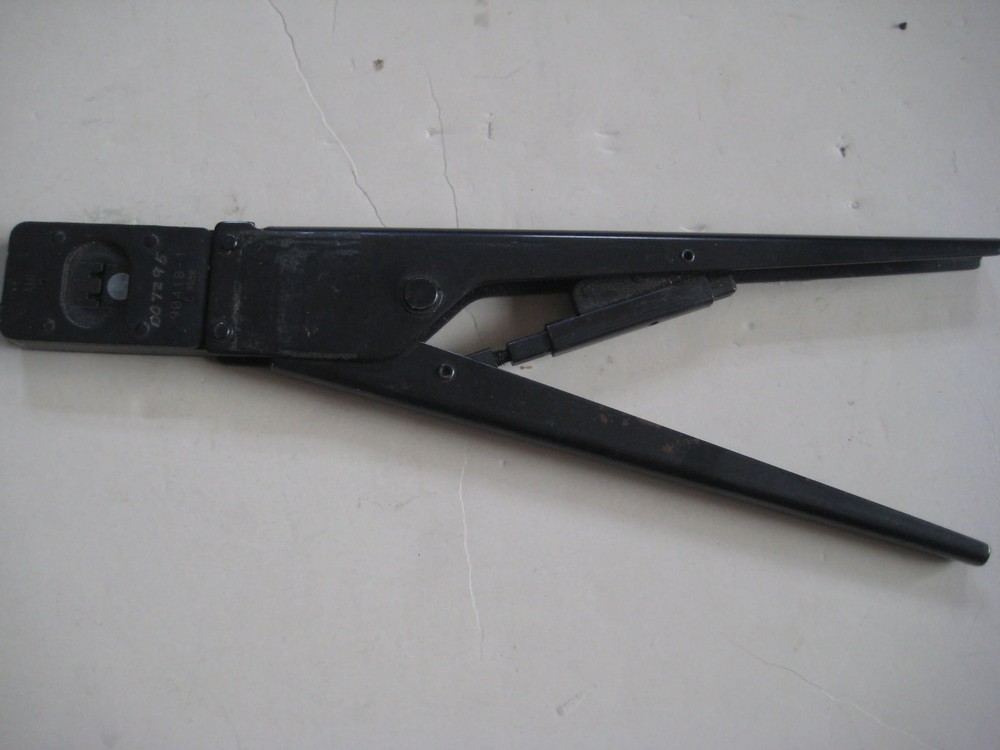 AMP 90418 crimper
