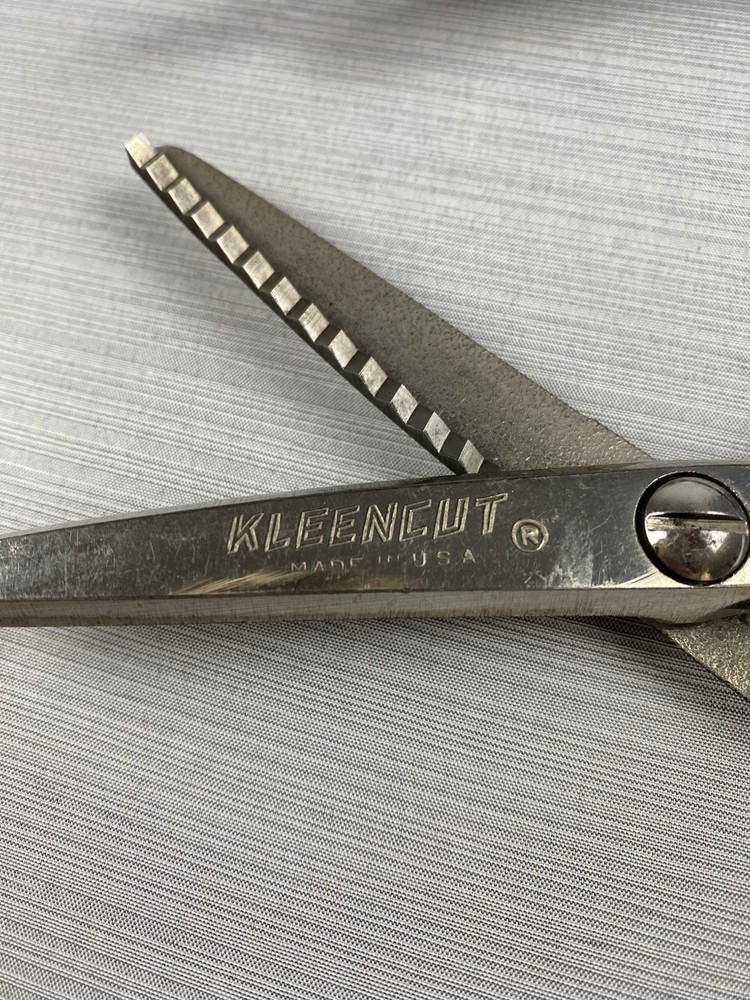 KLEENCUT Pinking Shears Scissors Vintage 2 Pairs
