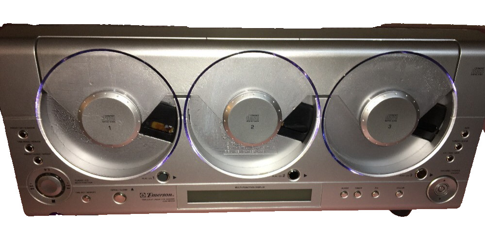 Emerson MS3105 Triple CD Player Linear 3 CD AM FM Wall Mount -Fixer Upper