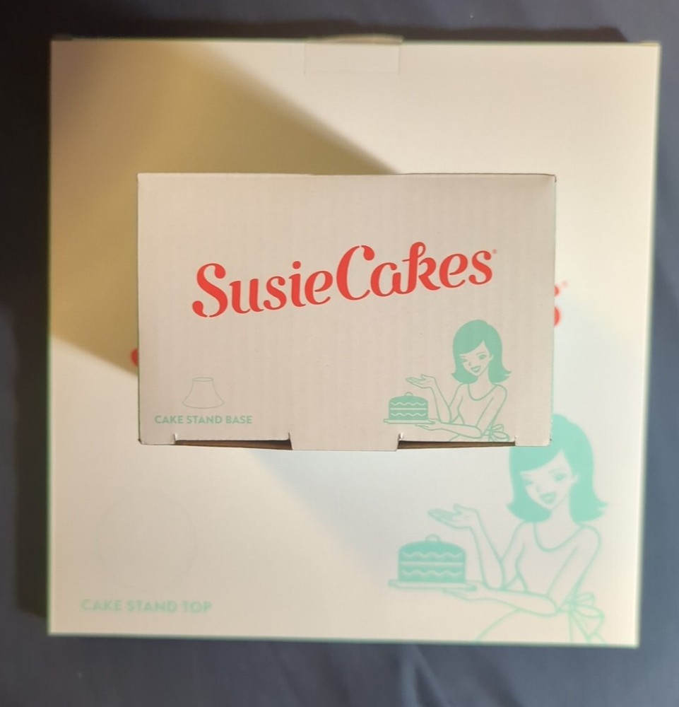 SusieCakes Cake Stand - Light Blue