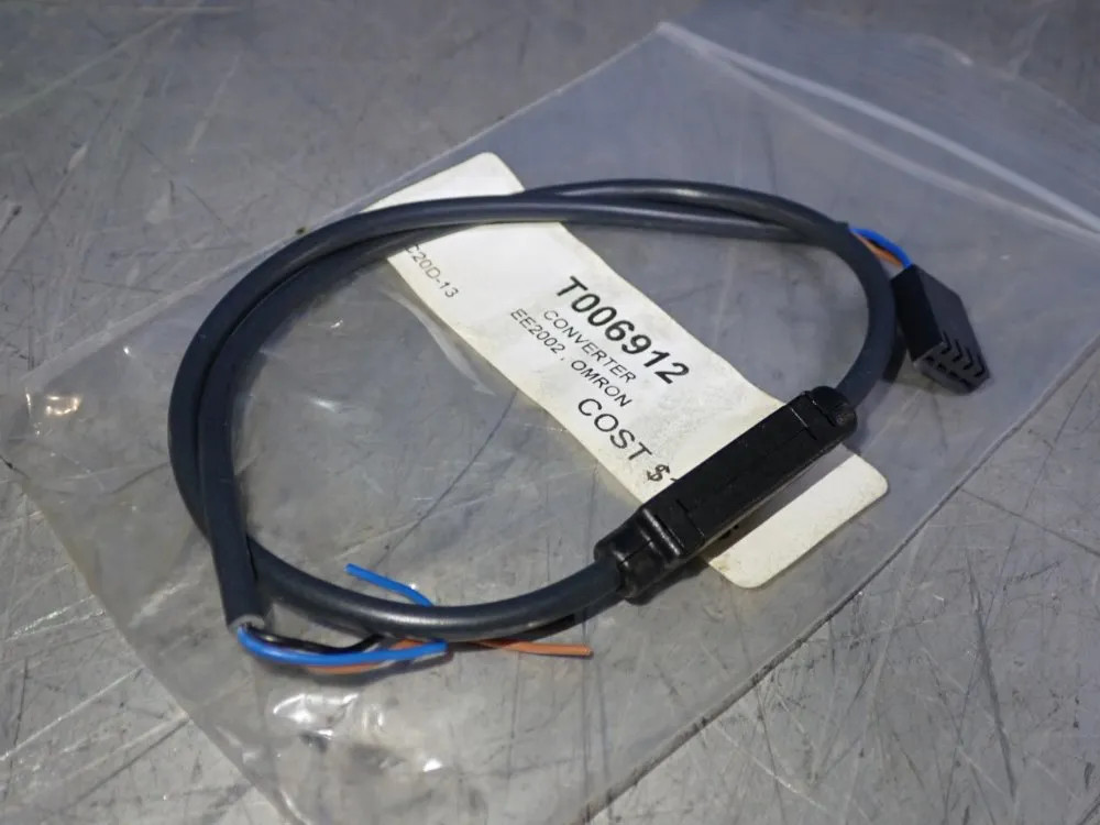 OMRON CONVERTER EE-2002