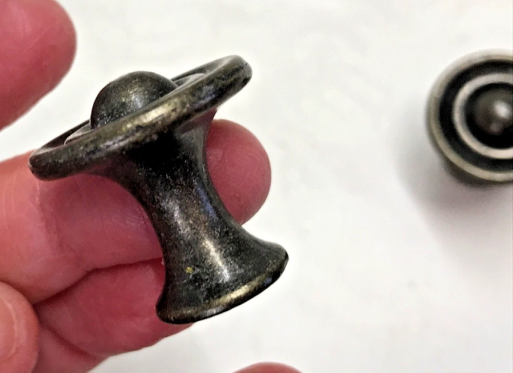 Vtg Set 3 BrassTone Round Cabinet Drawer Knobs Pulls Vint Style Hardware-1" X 1"