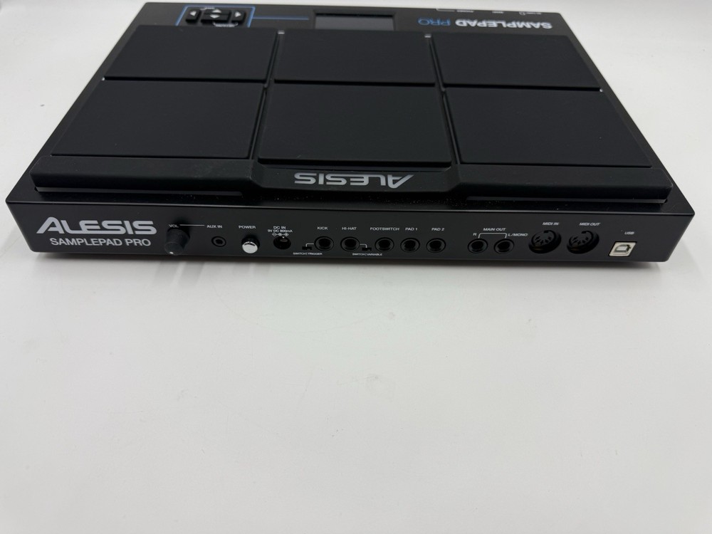 Alesis Sample Pad Pro 8-Pad Percussion and Sample Triggering Instrument