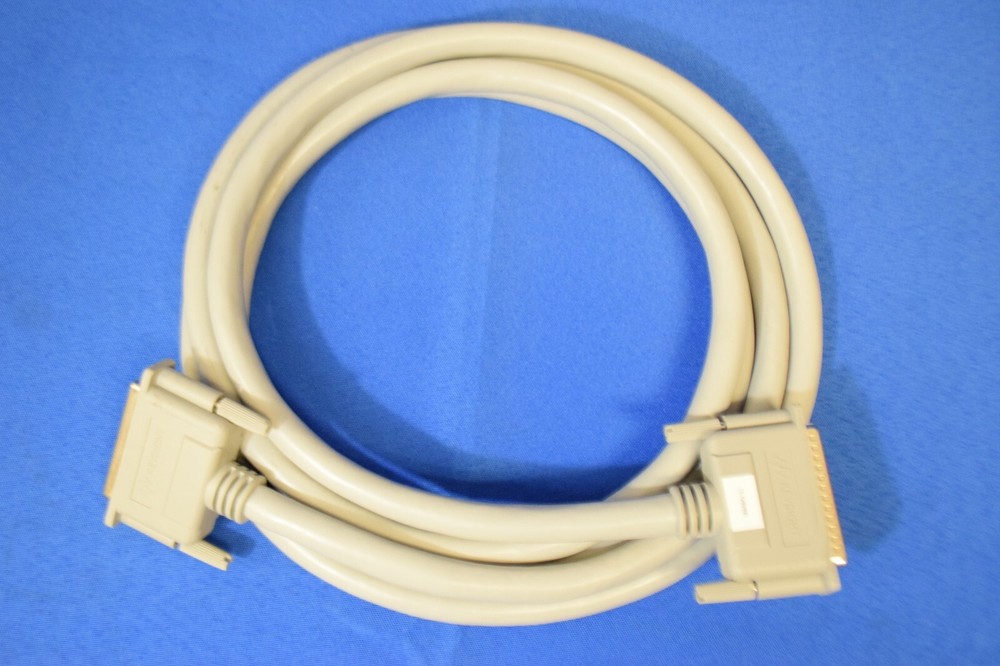 Keysight Y1136A 3-m 50-pin Dsub Cable