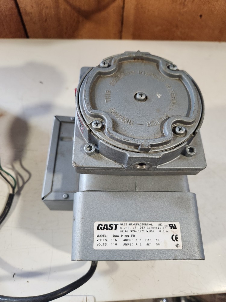 GAST DOA-P109-FB Oilless Diaphragm Pump #1