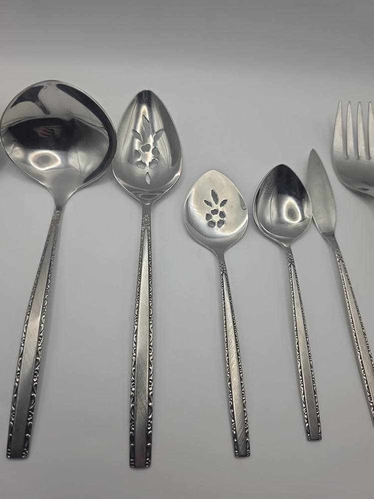 Oneida Community VIA ROMA Serving 7 pc Set