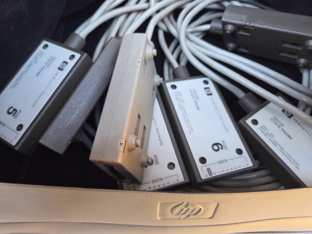 HP 1630G Logic Analyzer + (7) 10272A Probes & Case - Powers On / Project