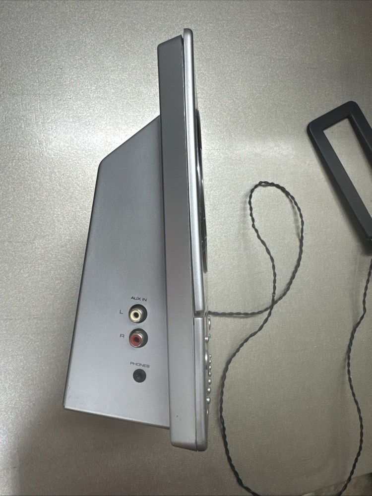 TEAC Micro Hi-Fi System CD-X8 Silver Receiver/CD Player Untested Read Below