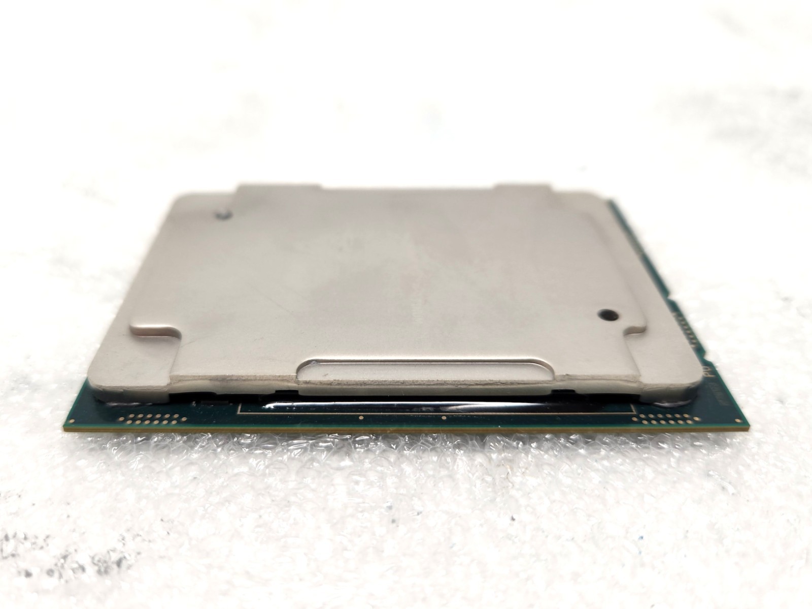 Intel Xeon Platinum 8176 28 Core Processor 38.5M Cache 2.10 GHz FCLGA3647 SR37A