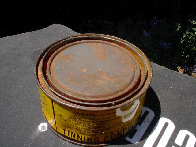 ANTIQUE DUTCH BOY TINNING COMPOUND EMPTY TIN CAN.