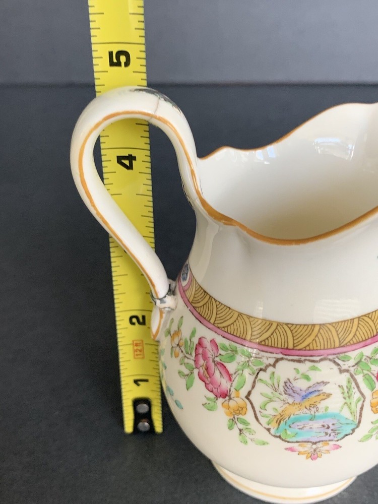 Mintons Small pitcher pheasant
