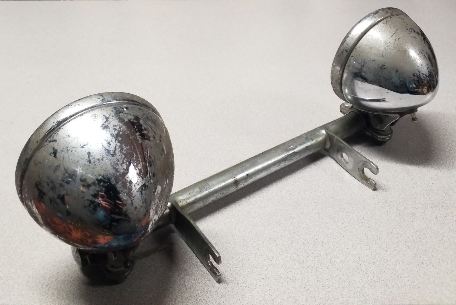 KNUCKLEHEAD PANHEAD SPOT LIGHTS SH-2 FLATHEAD VINTAGE OEM HARLEY-DAVIDSON