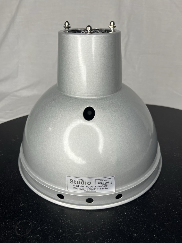 RPS Studio 8” Diameter Aluminum Reflector W/E-27 Ceramic Socket RS-4008 In Box