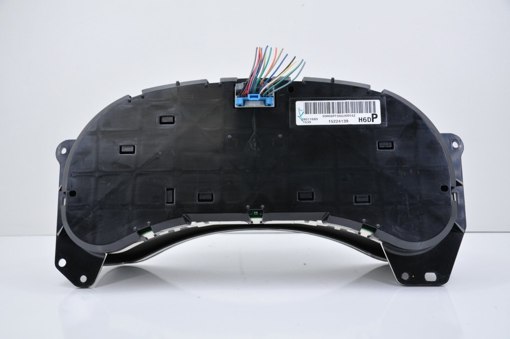 🚘▶️ 2003-2006 ESCALADE SILVERADO Silver Black CLUSTER BB