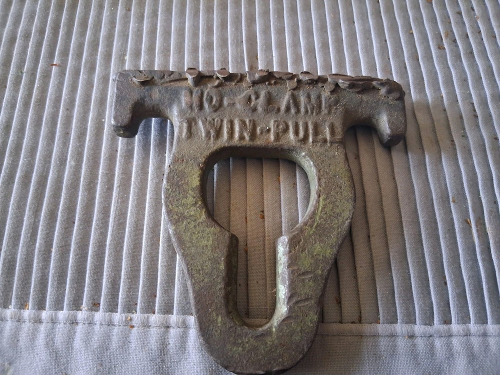 Mo-Clamp Twin Pull.needs A Little Clean Up.see Pics