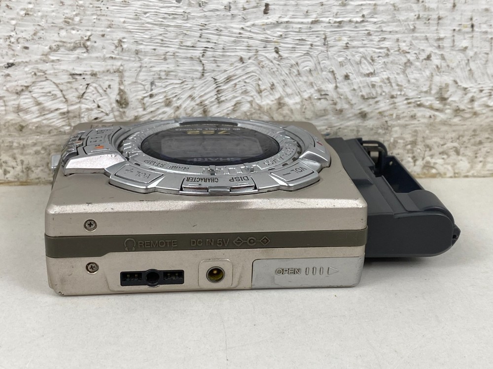 Vintage Sharp MD-MS702-S Portable Mini Disc Recorder Playe