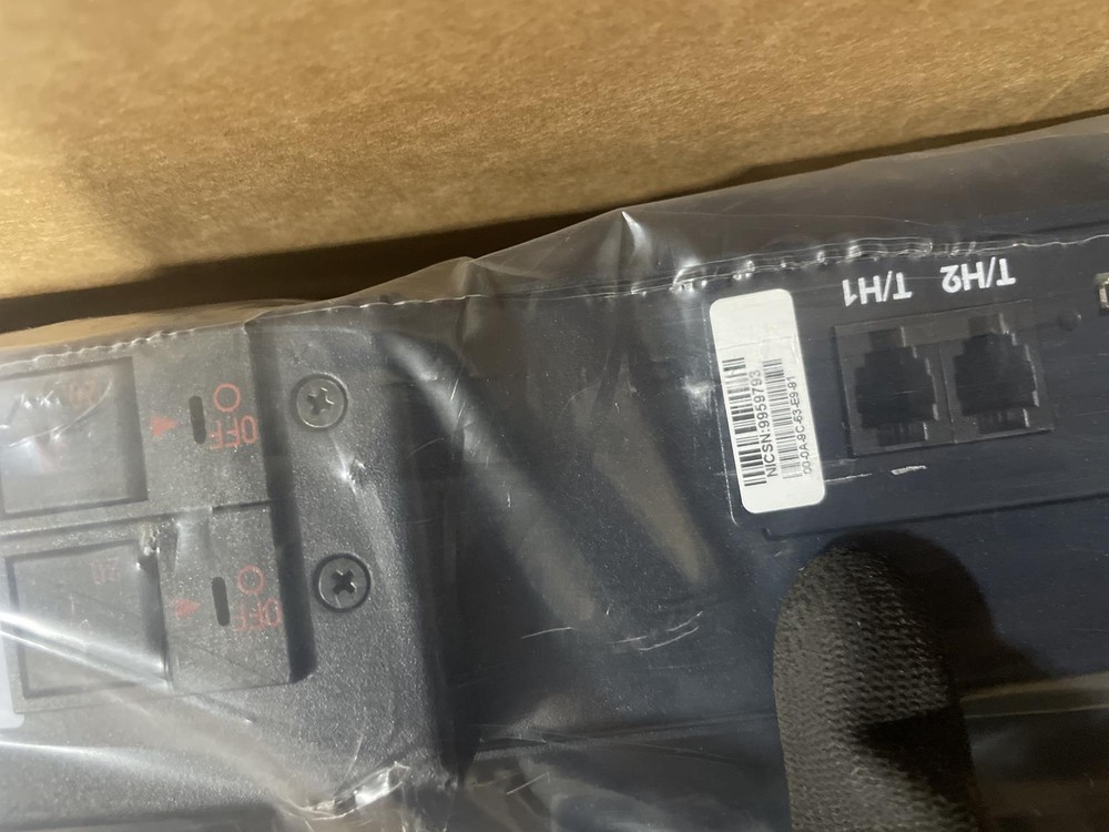 SERVER TECH C1S24TB-5QAE2566 SMART RACK PDU