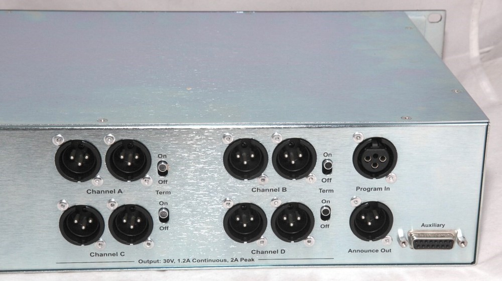 Clear-Com Clearcom 4CH 4 Channel Headset Main Station MS-704 Intercom Base 2RU