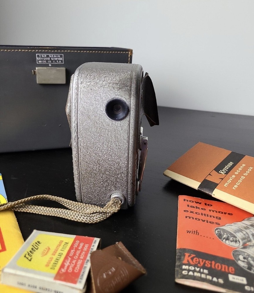 Keysone 8mm K 25 capri camera with manual case and misc.