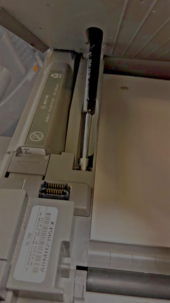GE MARQUETTE MAC 5000 ECG SYSTEM (#2922)
