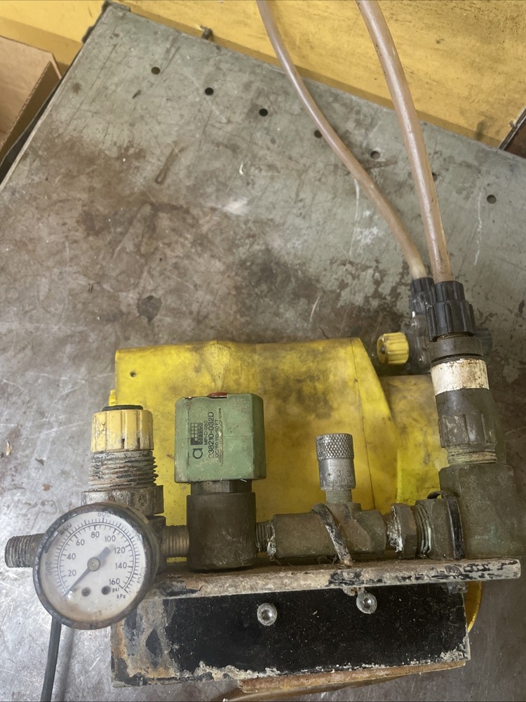 Liquid Metronics Model A111-91T Metering Dosing Pump