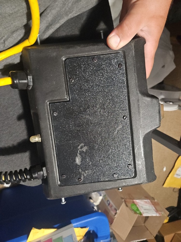 Windsor Admiral Carpet Extractor Circut Box, Power Box