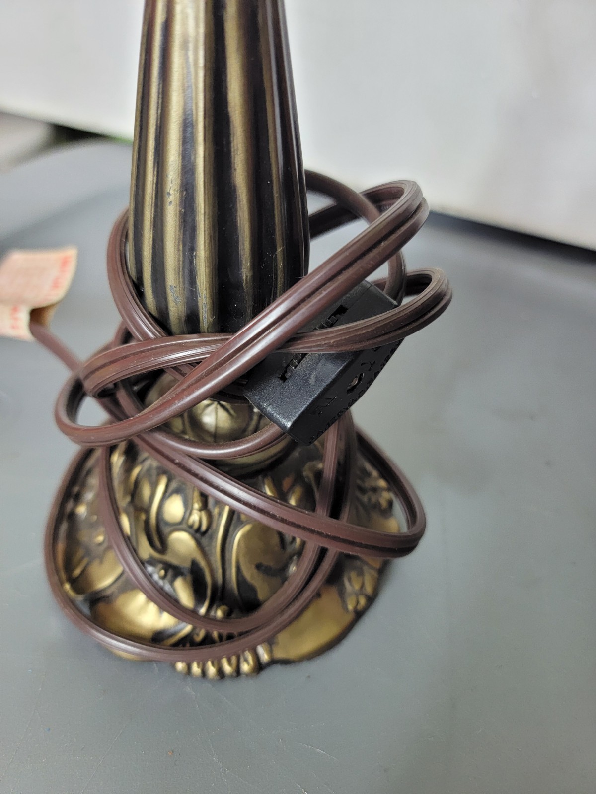 Tiffany Style Rose Table Handmade Accent Lamp No Shade MCM Lotus Victorian