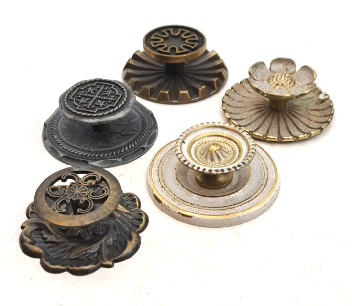 Vintage Drawer Knobs Cabinet Pulls Metal & Brass Mix Lot Hardware