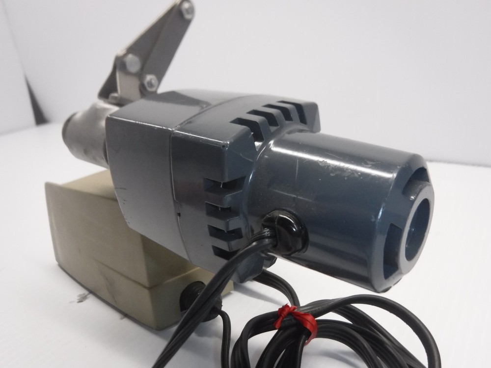 Scientific Instruments Model: 650 115V. 60Hz. 26V.A. Adjustable Illuminator