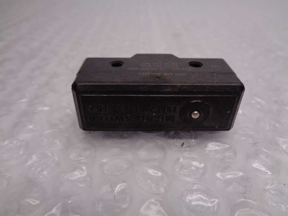MICROSWITCH WM-1R2-A46 LIMIT SWITCH UNMP.