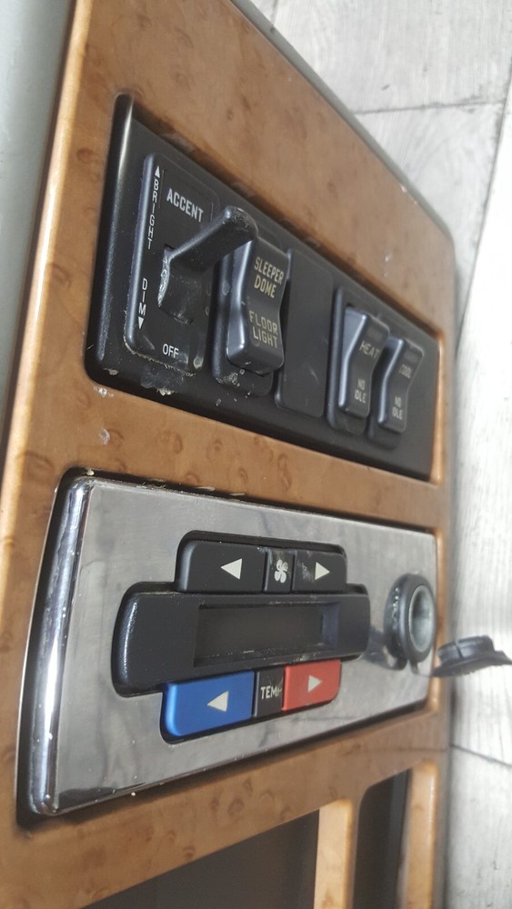 INTERNATIONAL PROSTAR SLEEPER CONTROL PANEL XS276713