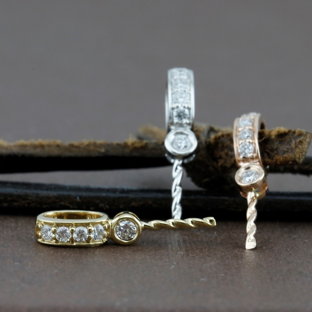 Genuine 18CT Solid Gold & Genuine Diamonds Bail with Screwed Pin