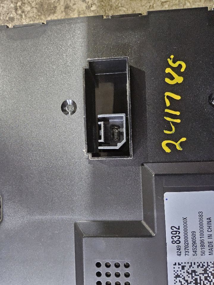 2017-2021 Buick Encore 8" Dash Display and Control Panel ID 42498392