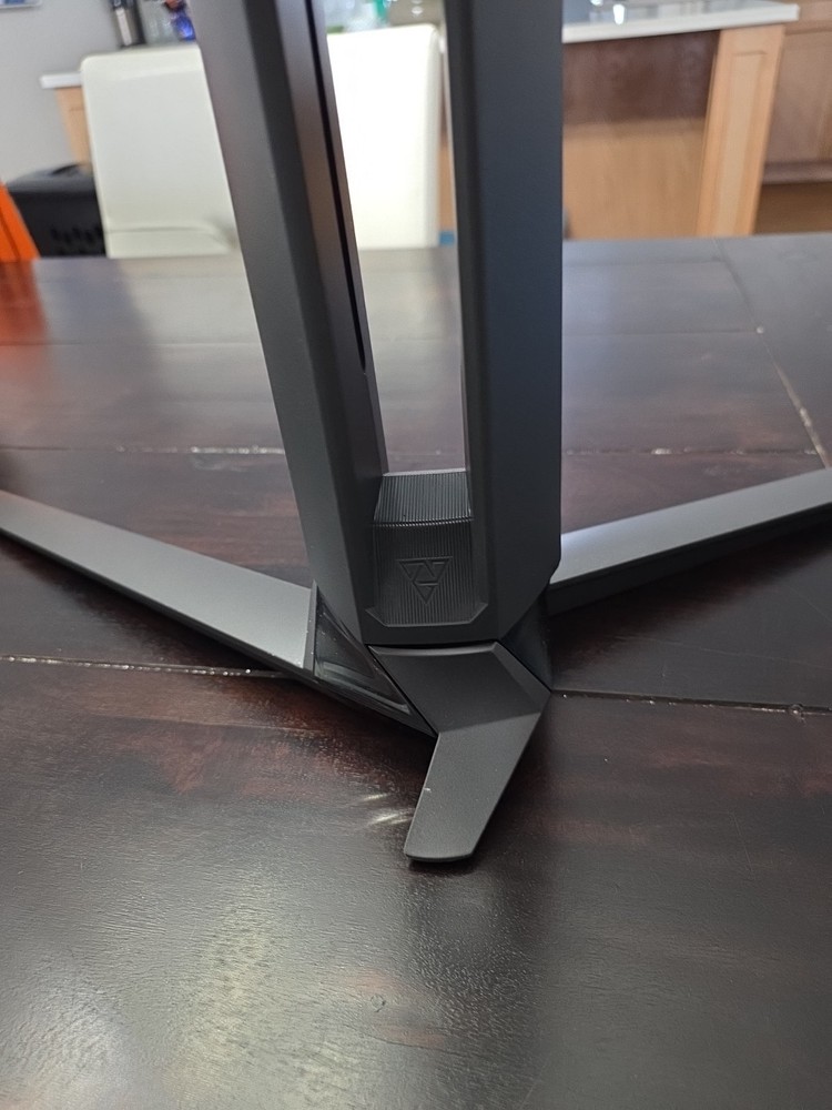 ASUS ROG Swift PG49WCD stand
