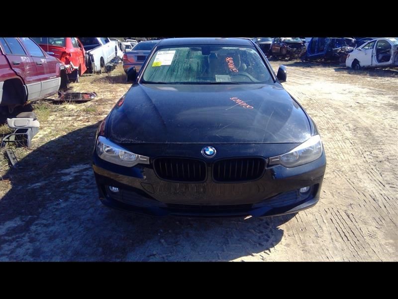 320I 2015 Fuse Box Cabin 685652