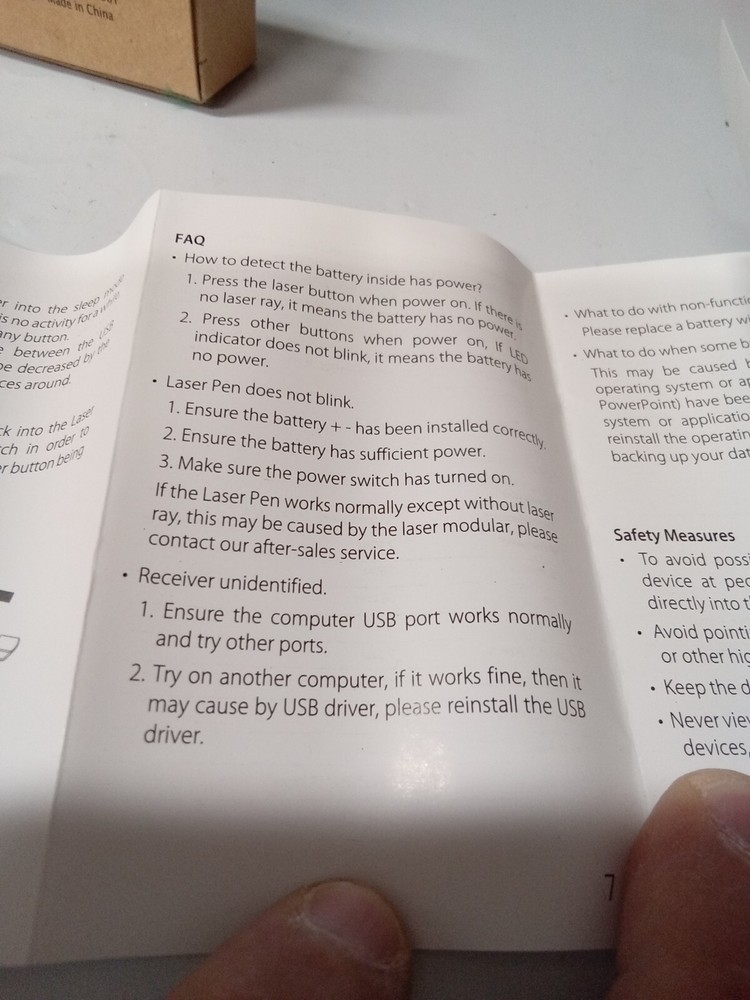 ELEKETE WIRELESS PRESENTER WITH LEASER POINTER PRESENTATION CLICKER,330FT