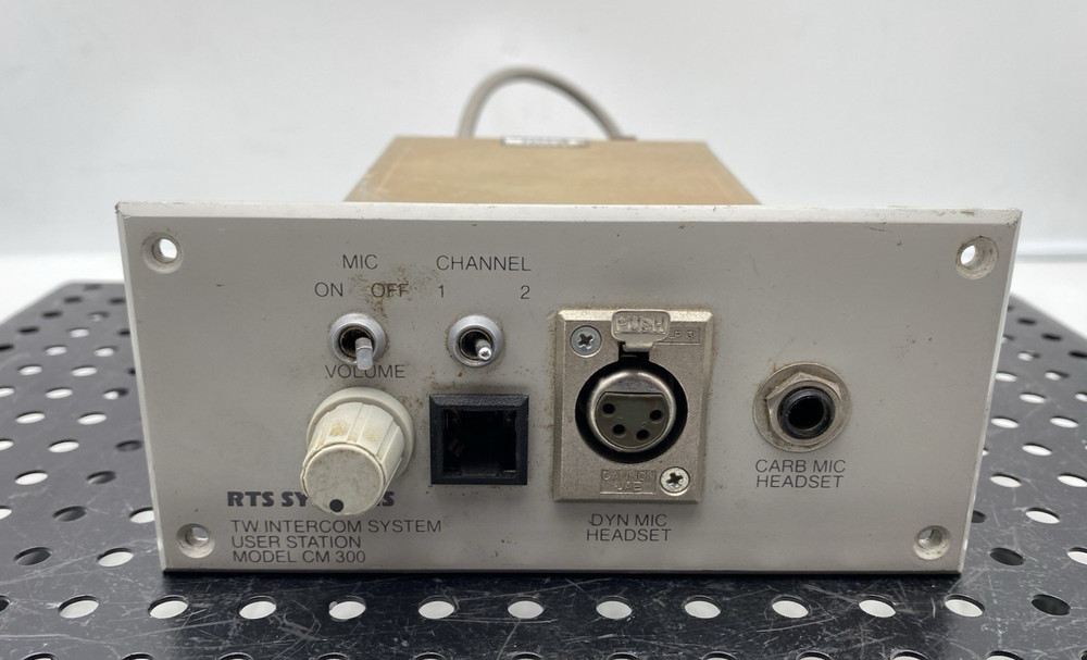 RTS Systems Model CM-300 TW Intercom system Console-Mount User Station