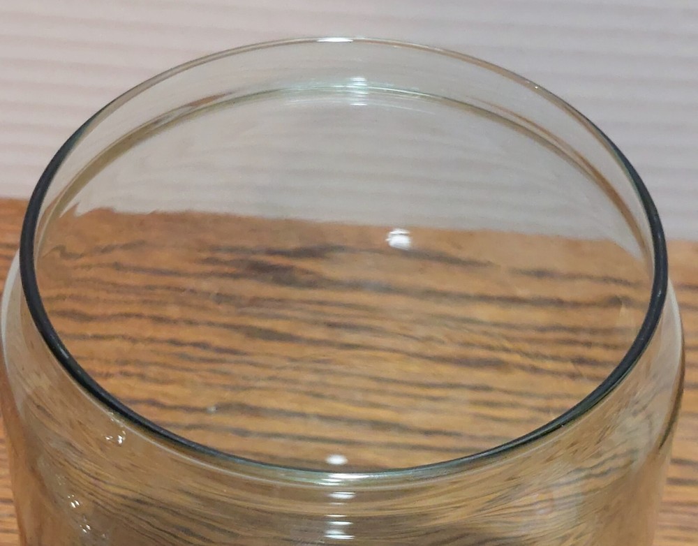 8.5" lidded rubber seal glass storage jar