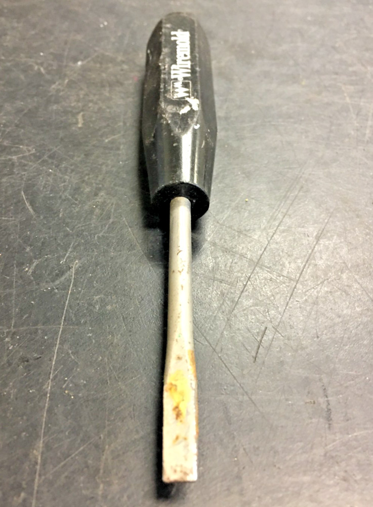 Wiremold Plugmold, Flat Head Tip Screwdriver, USA
