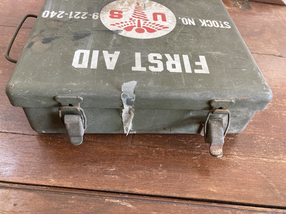US Army First aid kit box | No. 9-221-240 Box Only