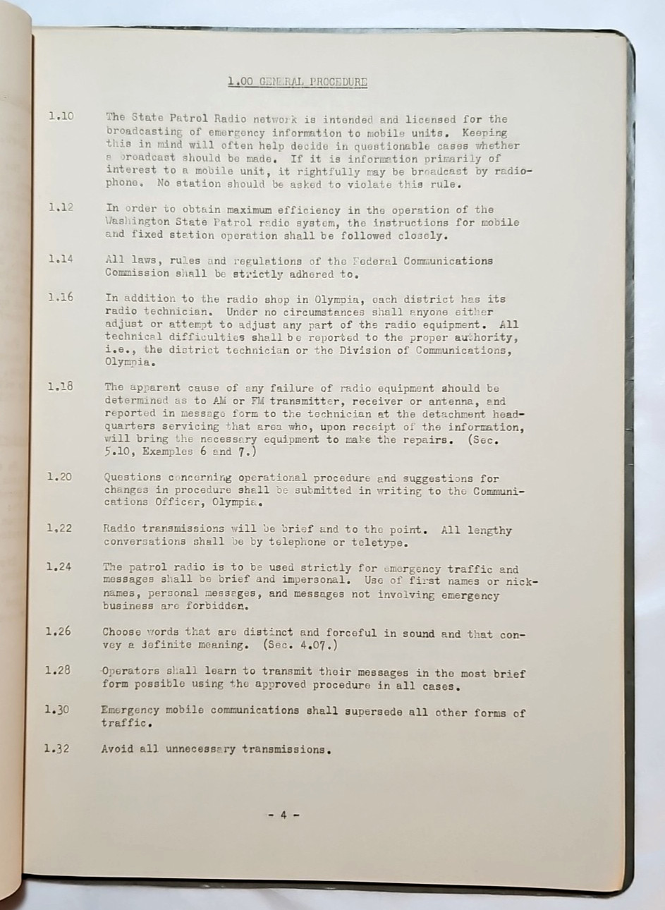 Washington State Patrol, Official 1947~48 Edition Radio Operator's Manual 46pg.