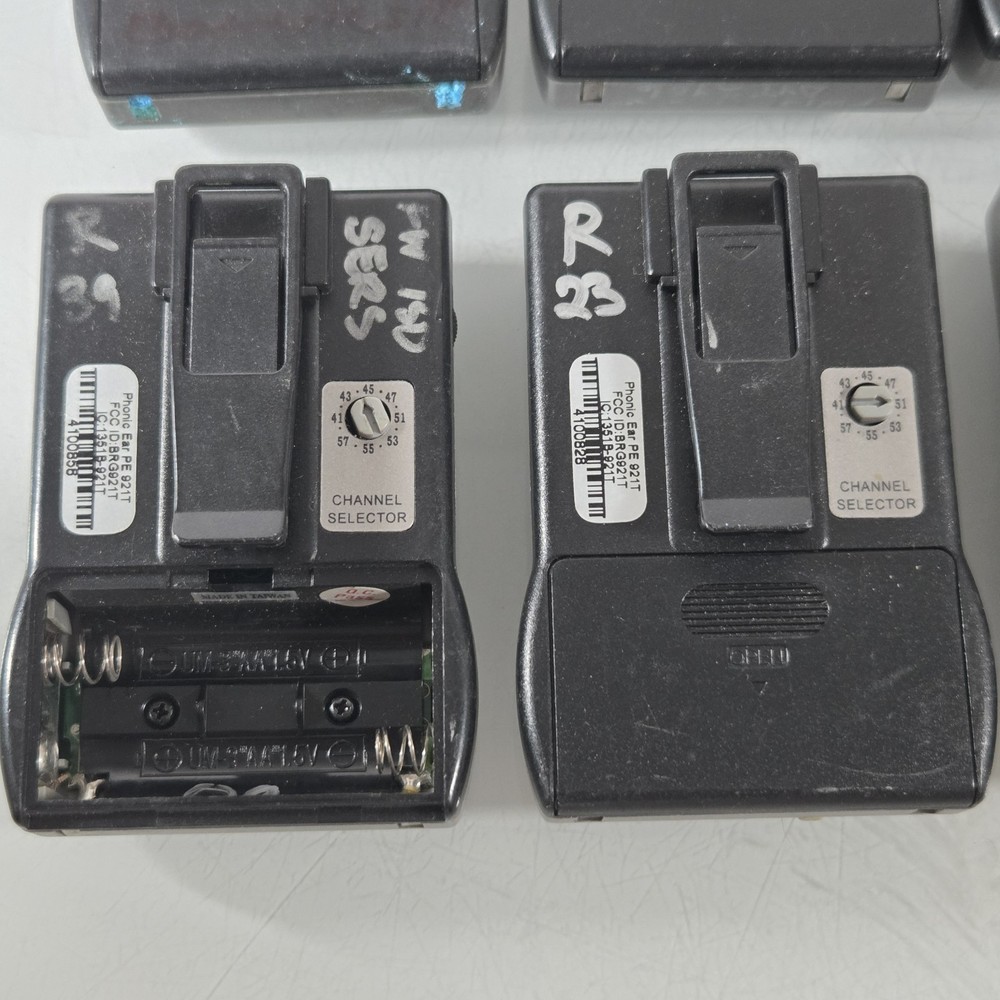 8 Bodyworn Transmitter 921T Radium 216MHz Phonic Ear UNTESTED - 2 DONT TURN ON