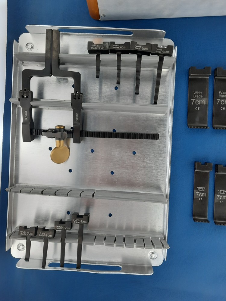 McCulloch Retractor Lumber Retractor Micro Discectomy Retractor Set