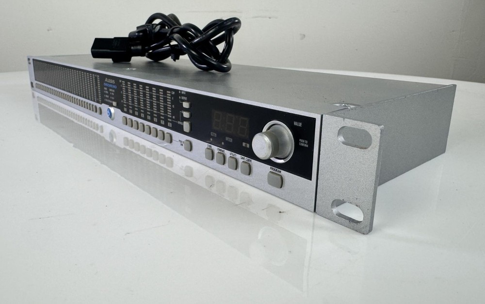 Alesis DEQ830 Programmable Digital Graphic Equalizer