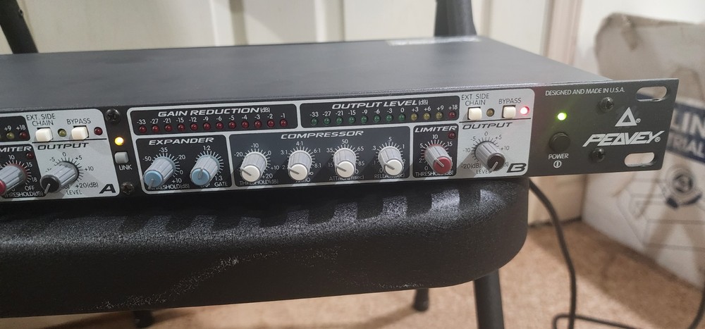 Peavey CEL 2 2-Channel Compressor Expander Limiter Gate Rackmount Processor