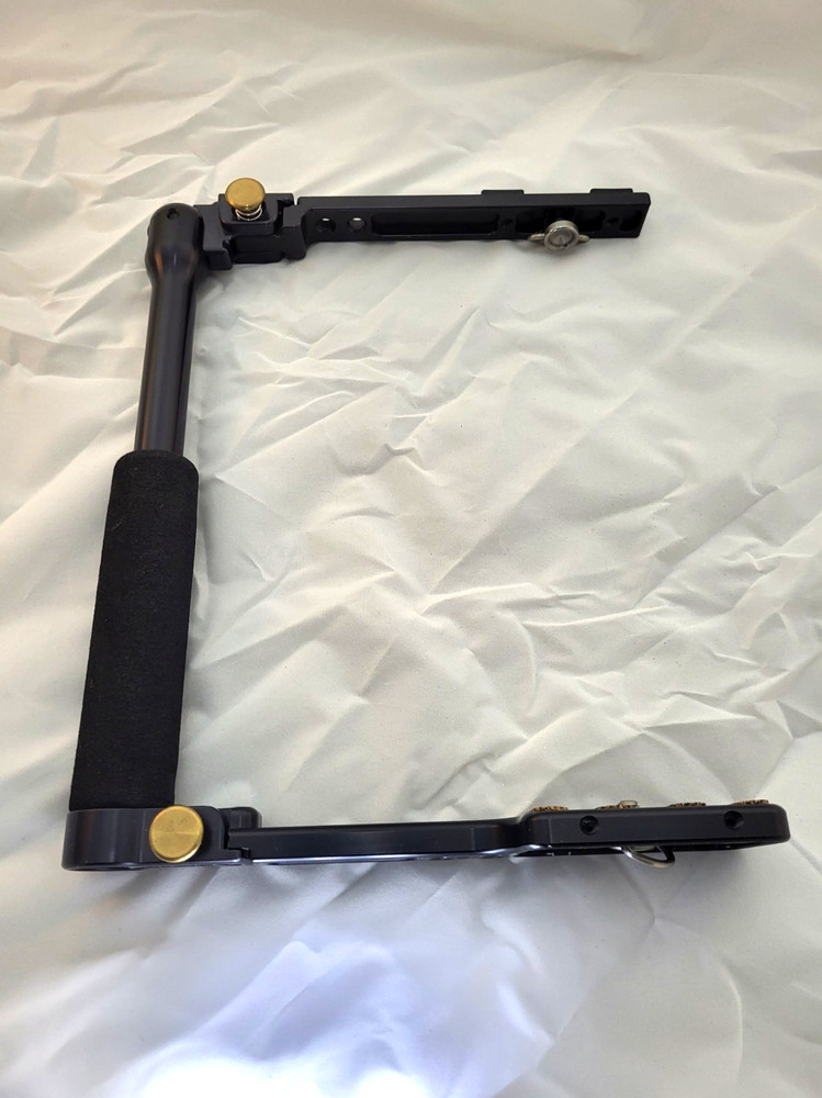 Custom Brackets CB Folding-T Camera Flash Bracket