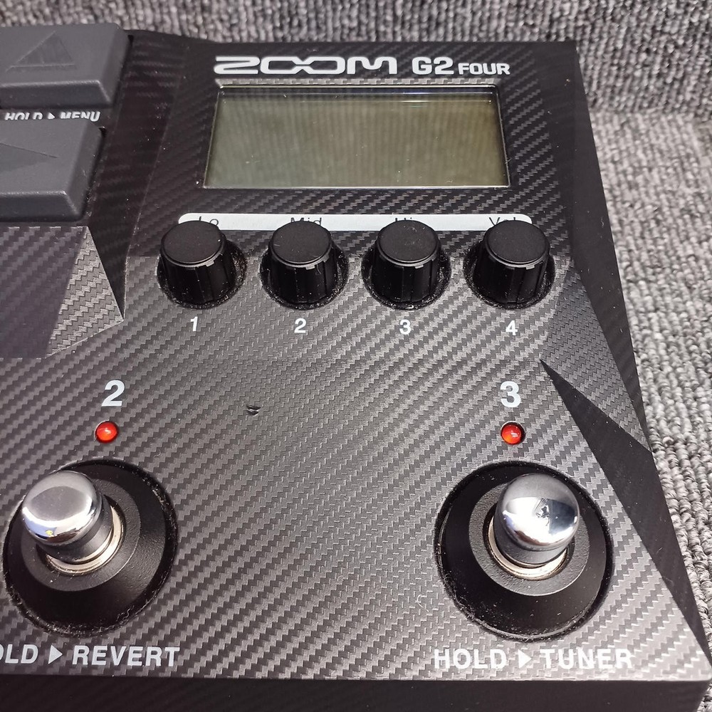 ZOOM G2 FOUR MULTI-EFFECTOR 308576