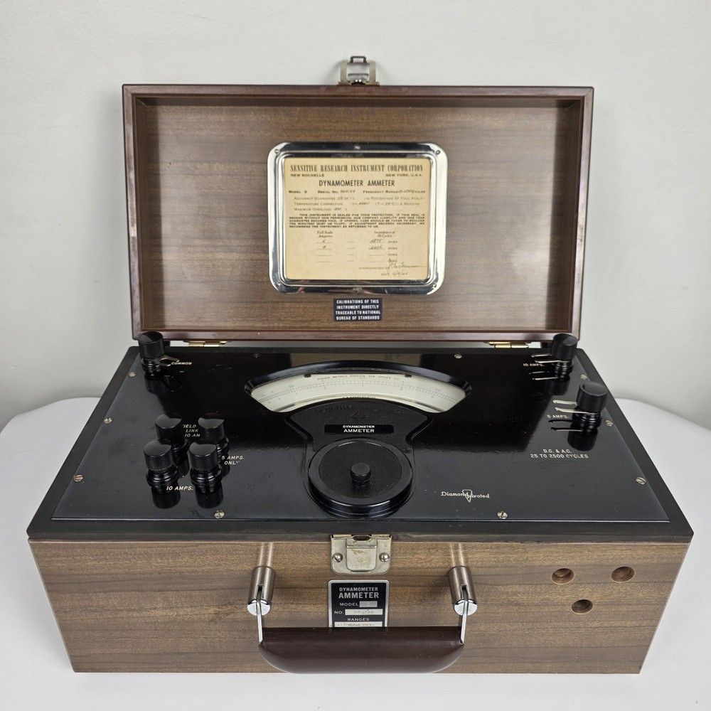 Sensitive Research Dynamometer Ammeter Model D, Collectors Peace